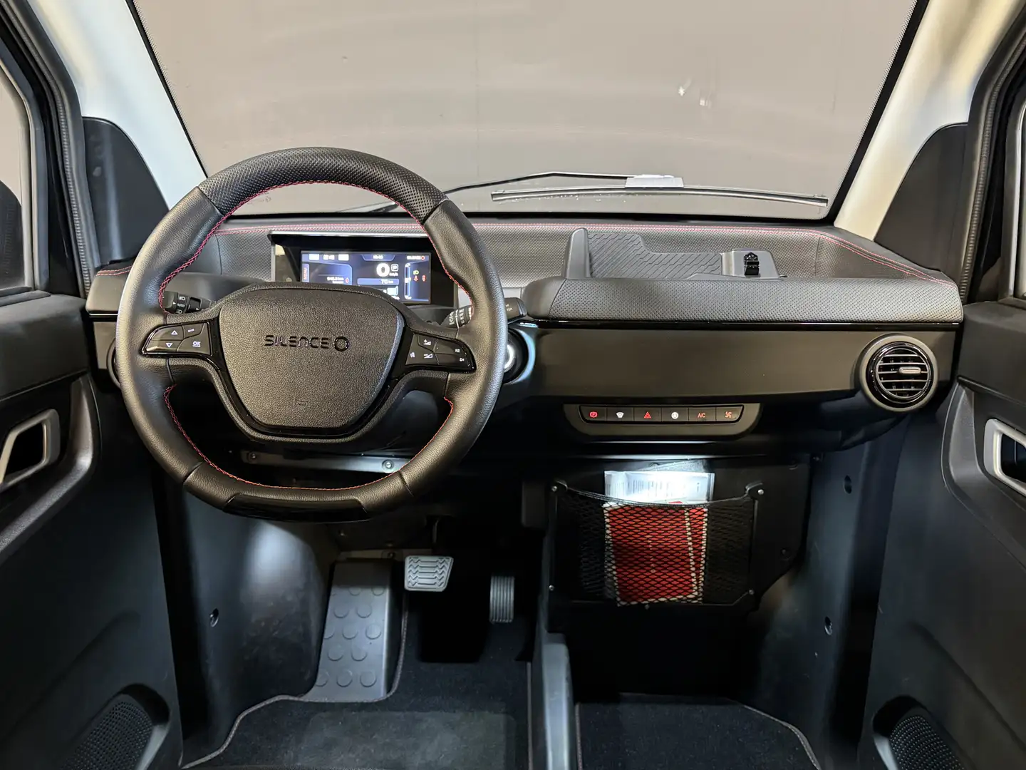 Silence S04 90 km/u autokenteken | 149 km actieradius | Accuhu - 2