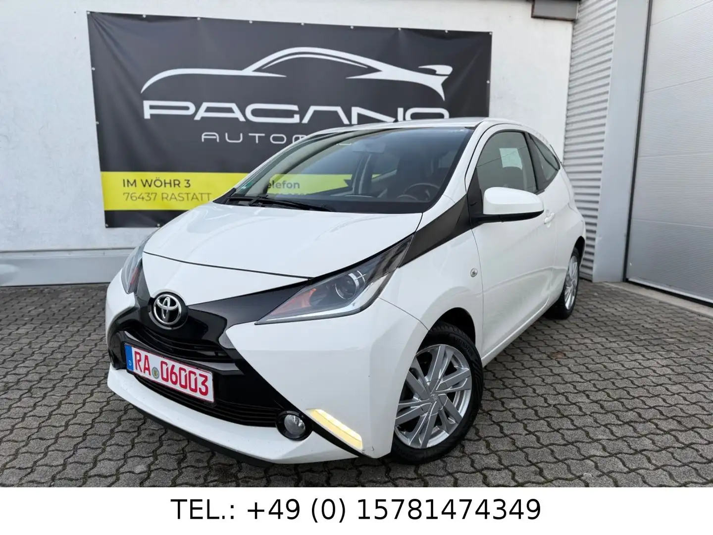 Toyota Aygo AYGO x-play touch /KLIMA/PDC/NAVI/TÜV/1HAND Blanc - 1
