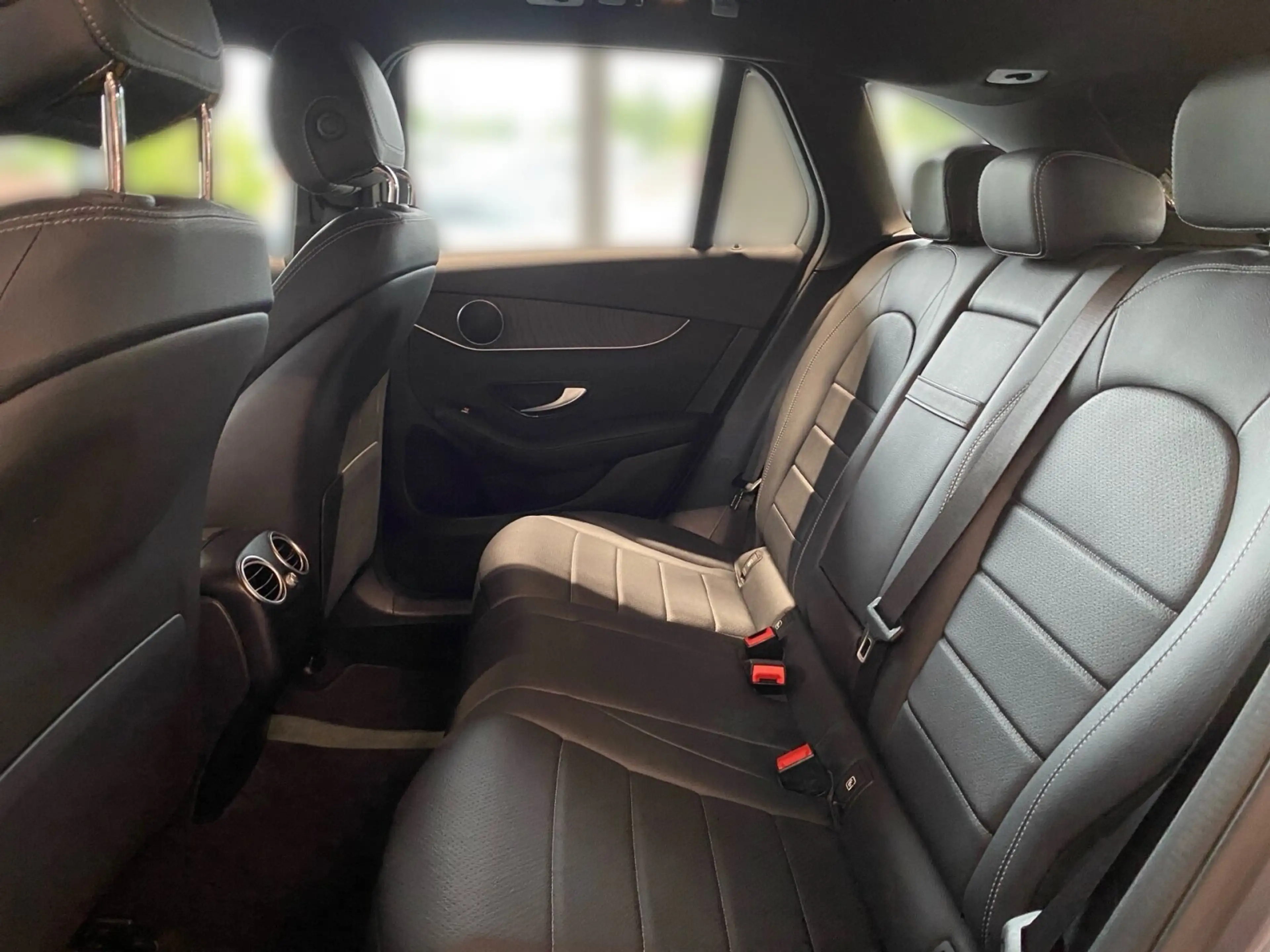 Mercedes-Benz GLC 300 GLC 300 de 4MATIC *NIGHT*AHK*RFK*SHZ*EXCLUSIVE LED — photo 11