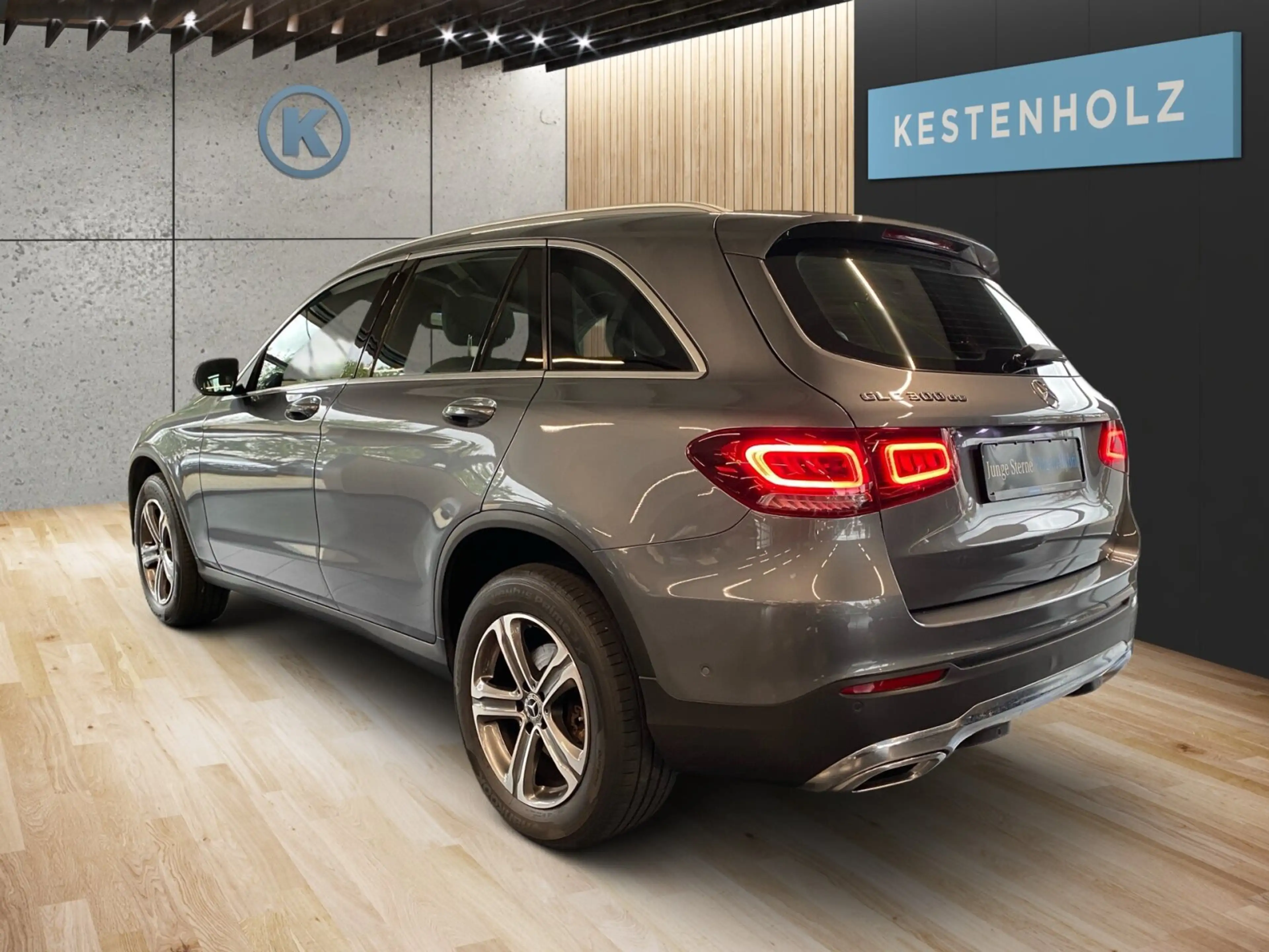 Mercedes-Benz GLC 300 GLC 300 de 4MATIC *NIGHT*AHK*RFK*SHZ*EXCLUSIVE LED — photo 4