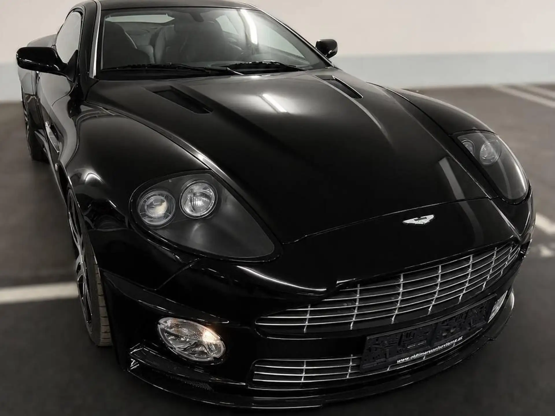 애스턴마틴 뱅퀴시 Coupe 2007 검정 사진 3