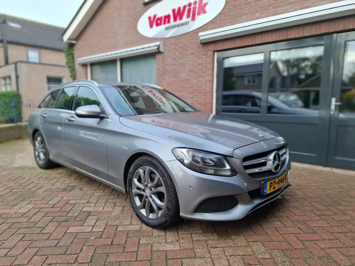 Mercedes-Benz 200 200CDI PRESTIGE Gris - 2