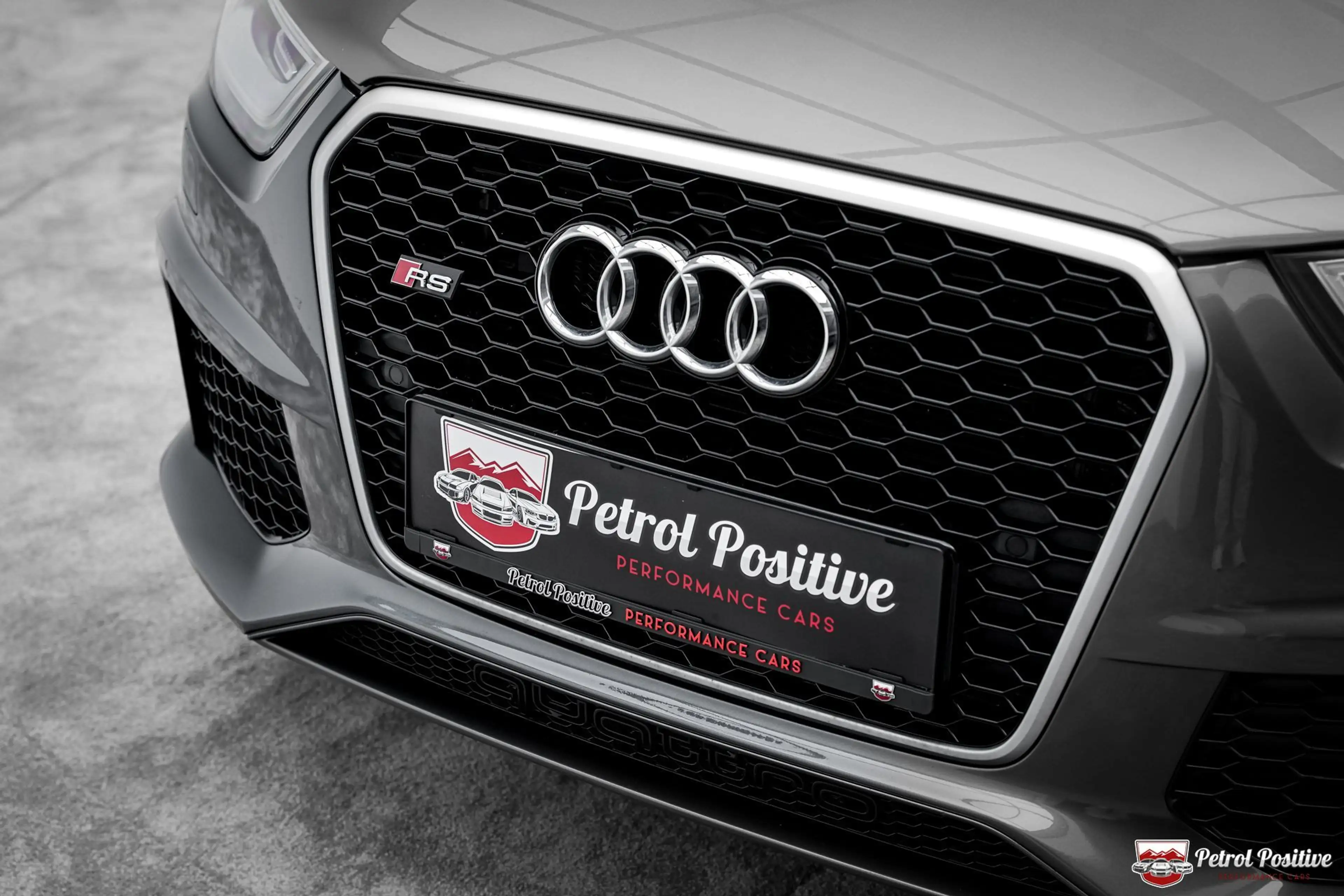 Audi RS Q3 RSQ3 2,5 TFSI quattro S-tronic Original / Top gep — photo 5