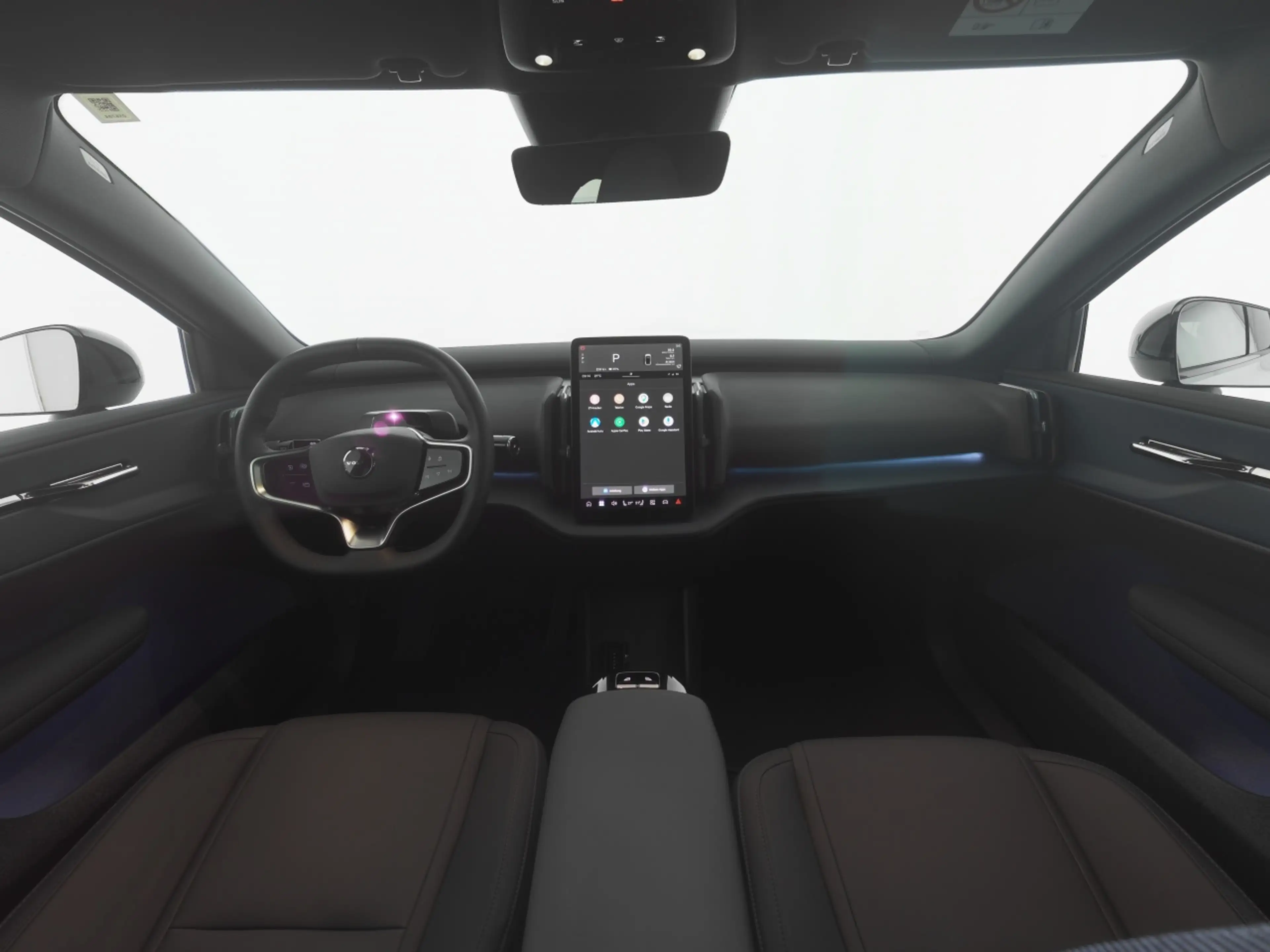 Volvo EX30 PURE ELECTRIC RWD PLUS WINTERPAK+LM19+NAVI+ — photo 5