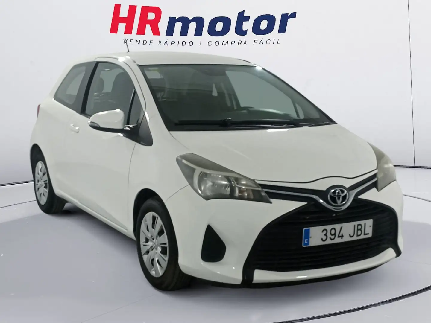 Toyota Yaris Active Blanco - 1