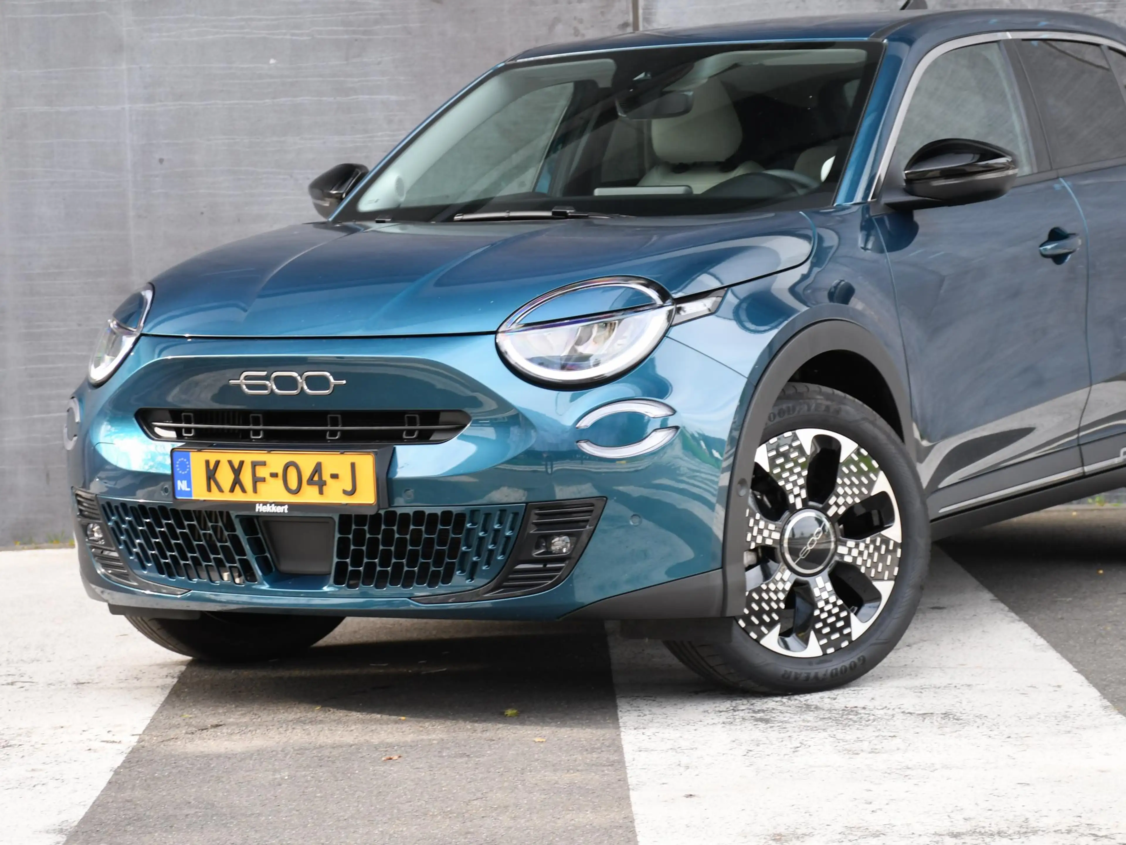 Fiat 600 La Prima 1.2 Hybrid 110pk Automaat MASSAGE | DODE — photo 2