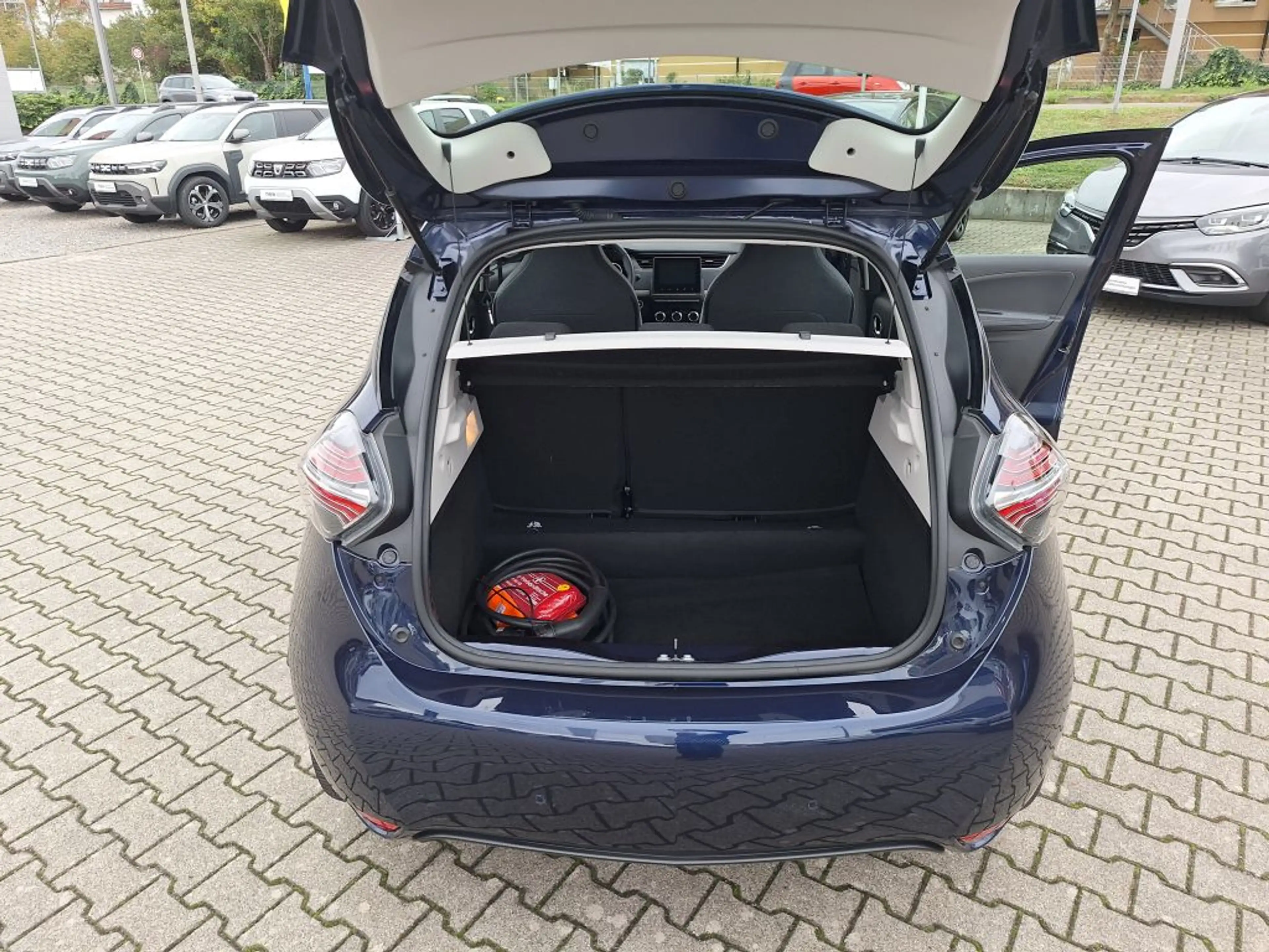 Renault ZOE EV50 110hp Evolution — photo 6