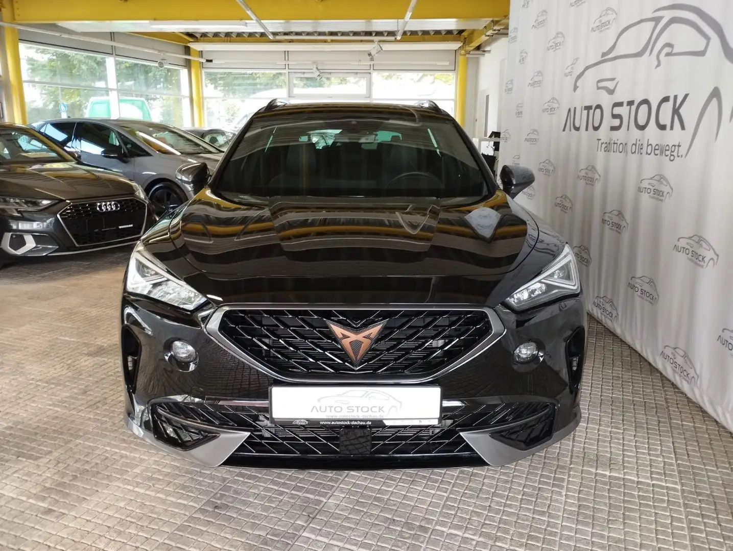CUPRA Formentor 1.5 TSI DSG LED PDC ACC Panoramadach Schwarz - 2
