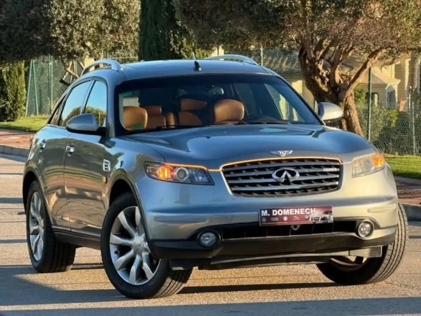 Infiniti FX 37 3.7 V6 AWD GT Beige - 1