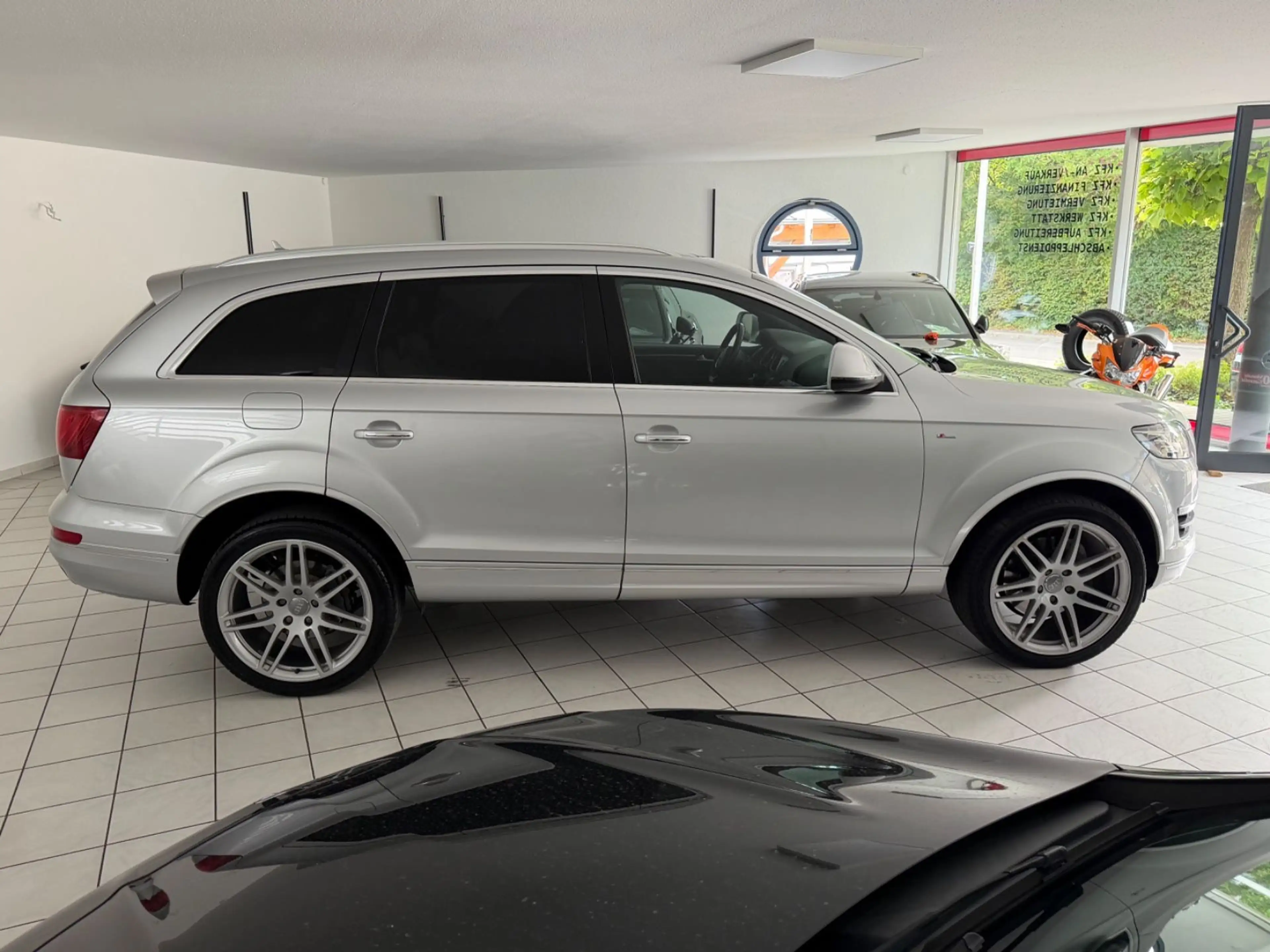 Audi Q7 3.0 TDI quattro,S-Line,Xenon,7-Sitzer,Navi,Tü — photo 8