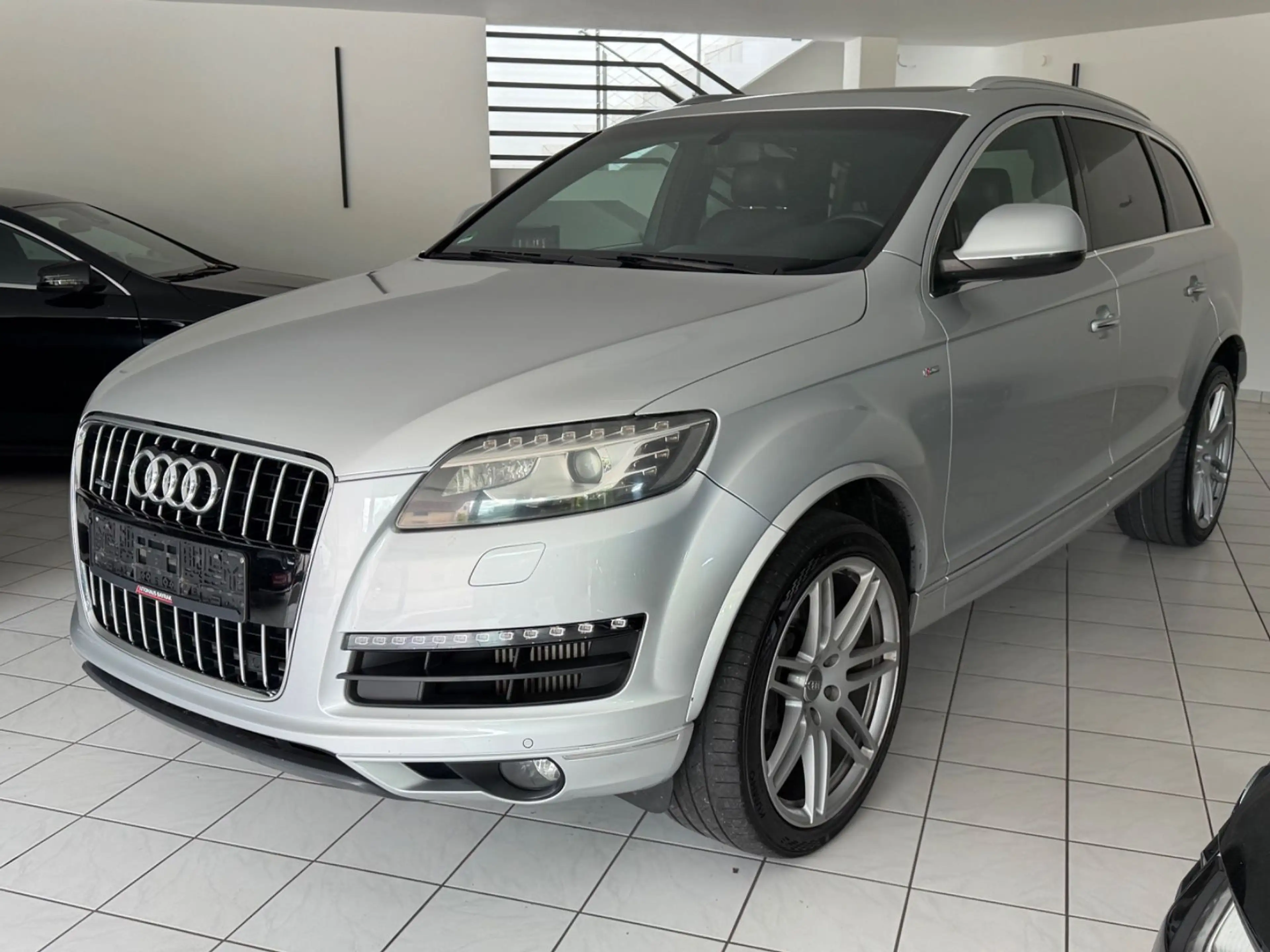 Audi Q7 3.0 TDI quattro,S-Line,Xenon,7-Sitzer,Navi,Tü — photo 3