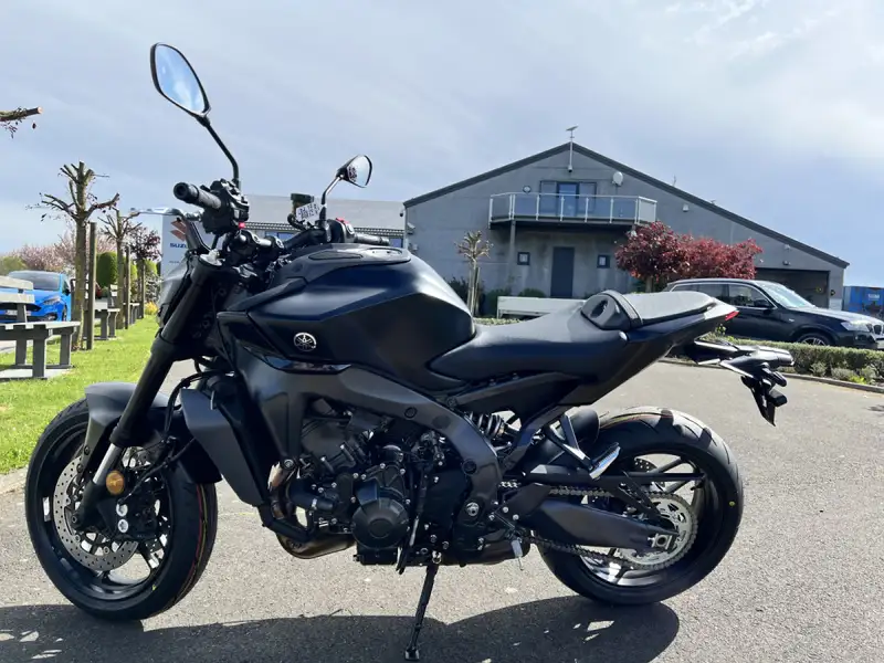 Yamaha MT-09 - foto 3