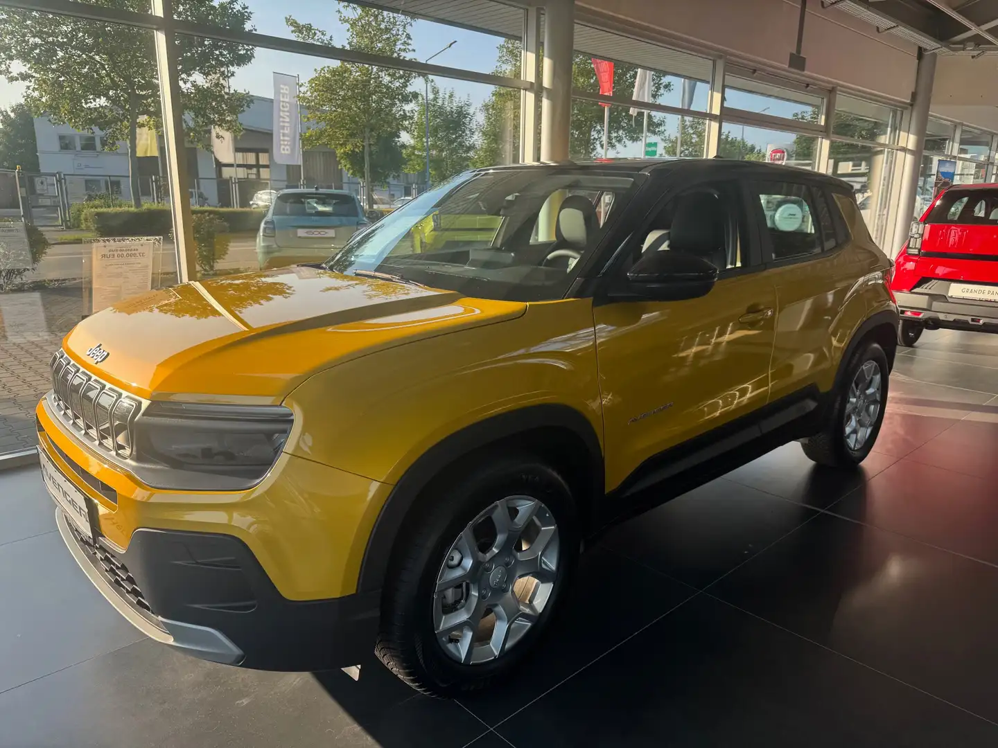 Jeep Avenger Altitude 282,-EUR Leasing 10.000 km pro Jahr - 1