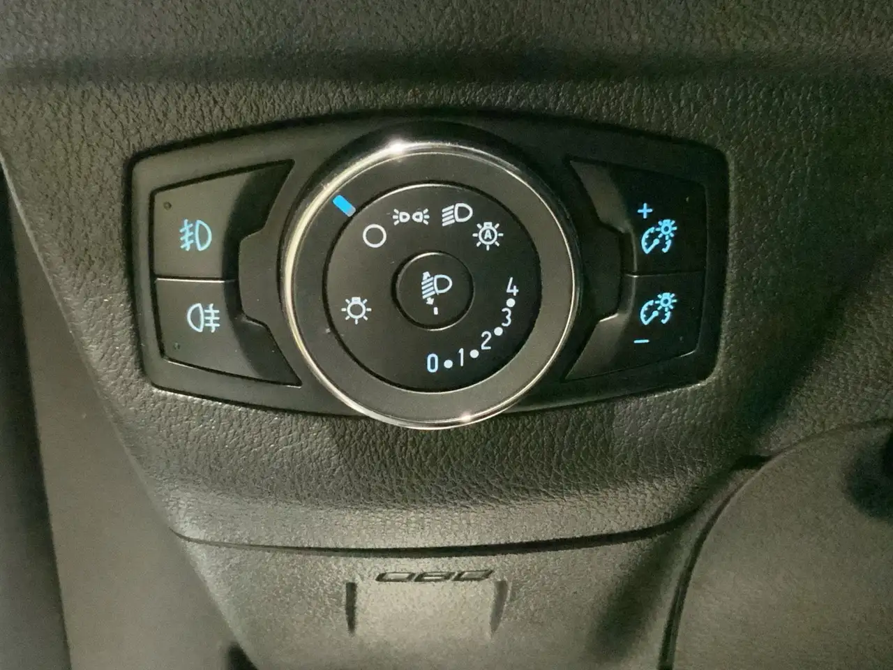 Ford Transit Limited, миниатюра 21