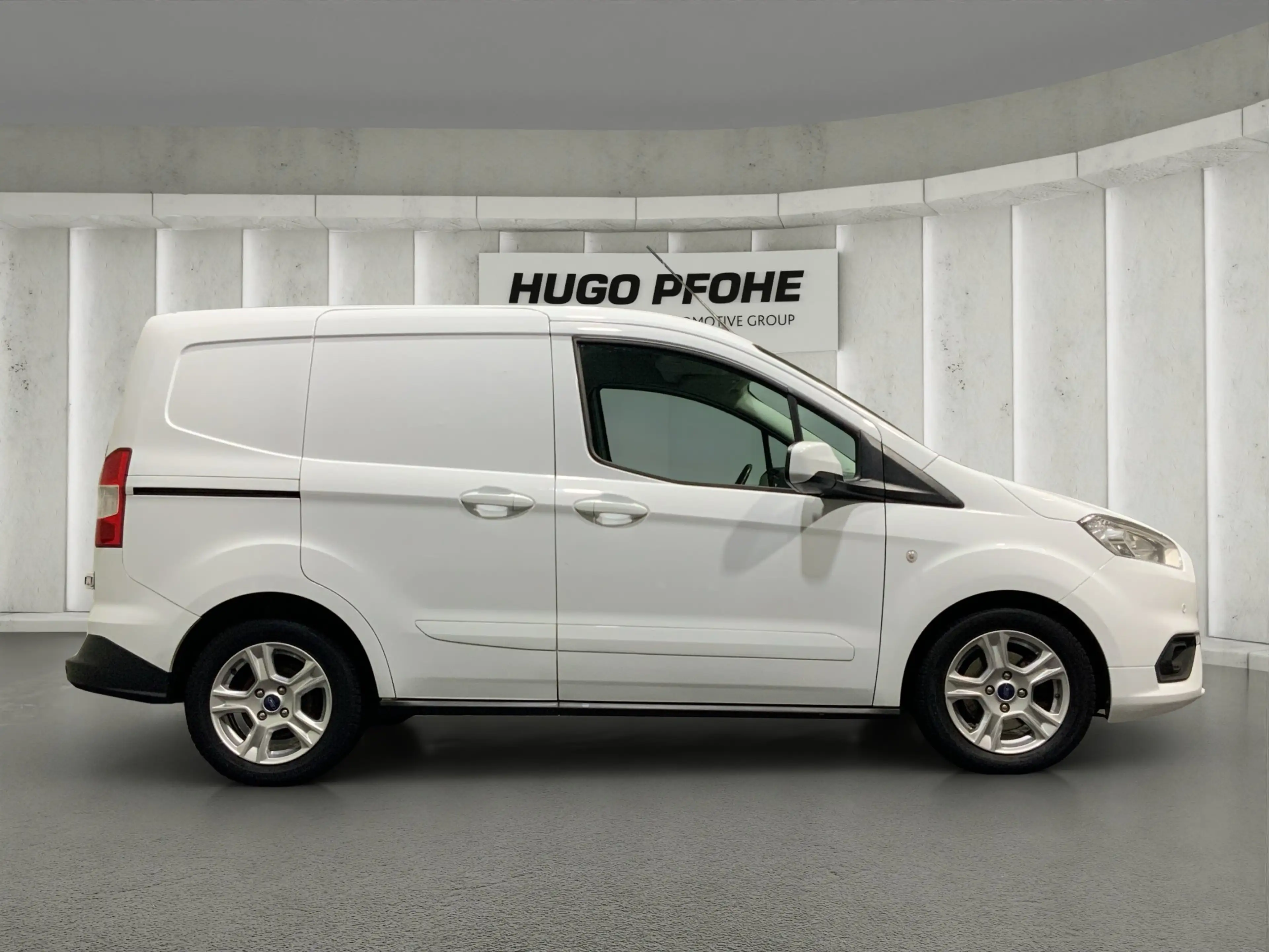 Ford Transit Courier Limited 1.5 TDCi 74kW Lieferwagen. 4-türig — photo 6