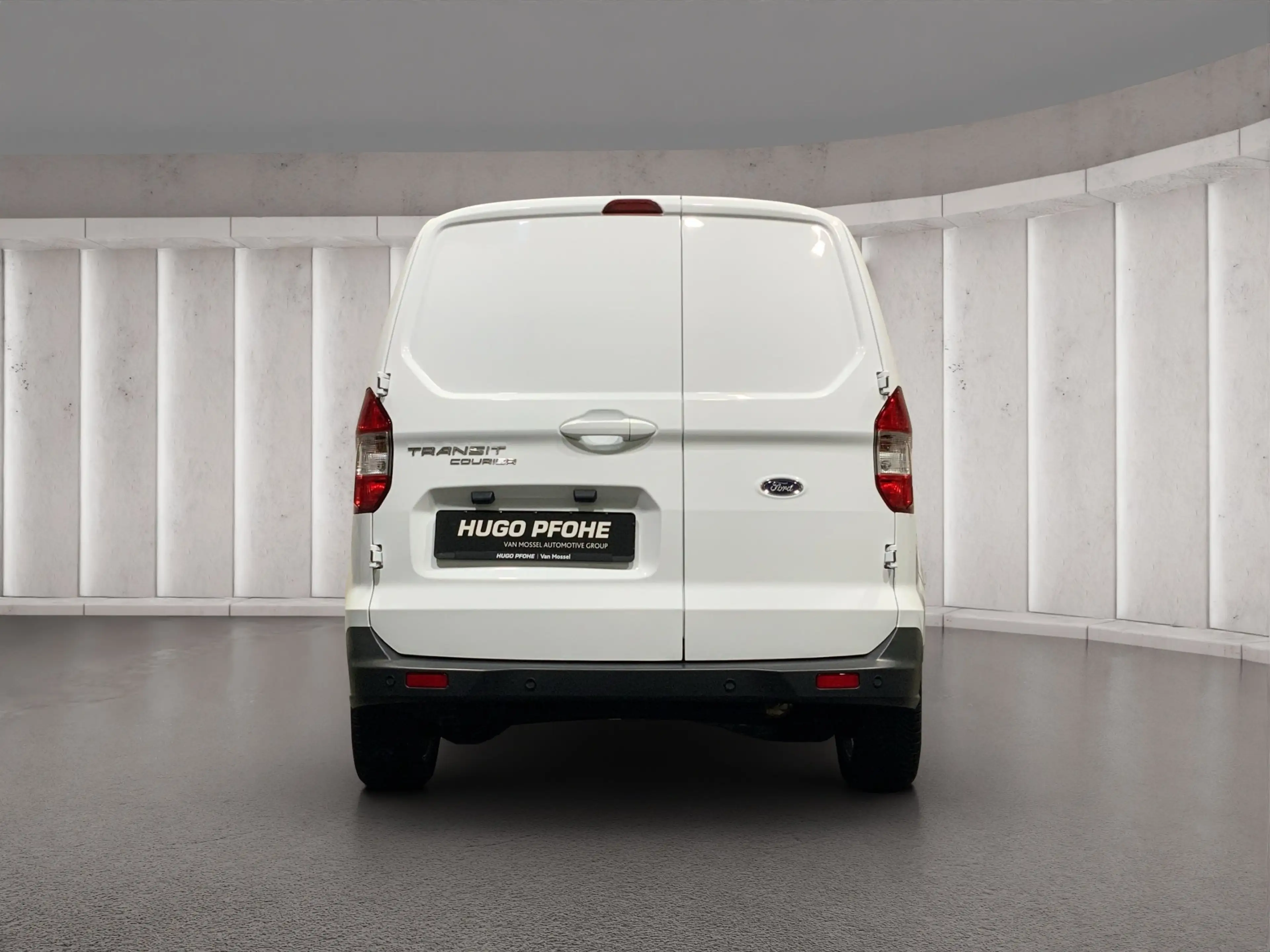 Ford Transit Courier Limited 1.5 TDCi 74kW Lieferwagen. 4-türig — photo 4