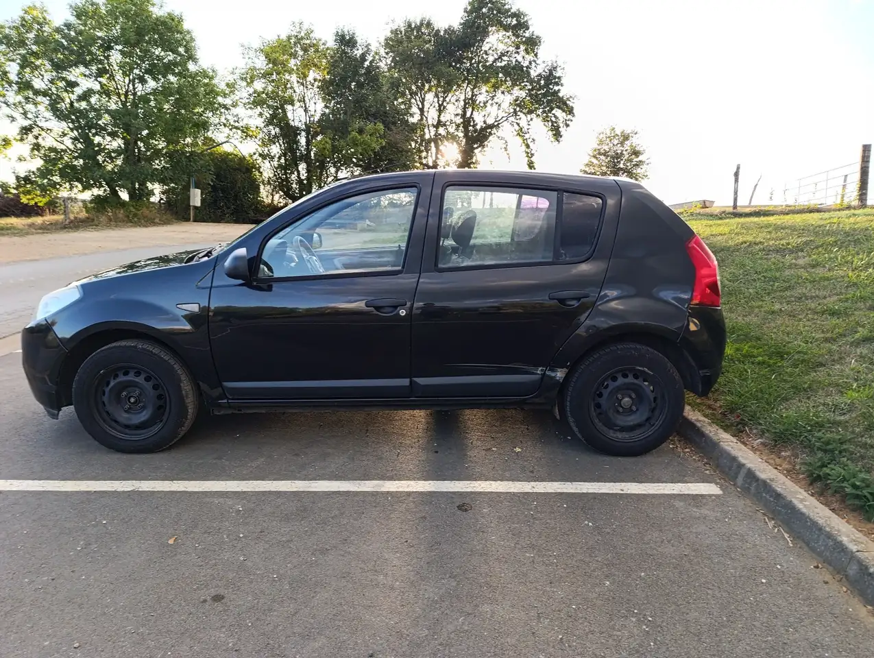 Dacia Sandero Sandero — photo 3