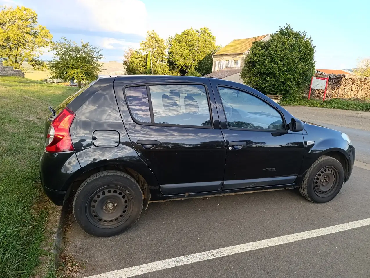 Dacia Sandero Sandero — photo 4