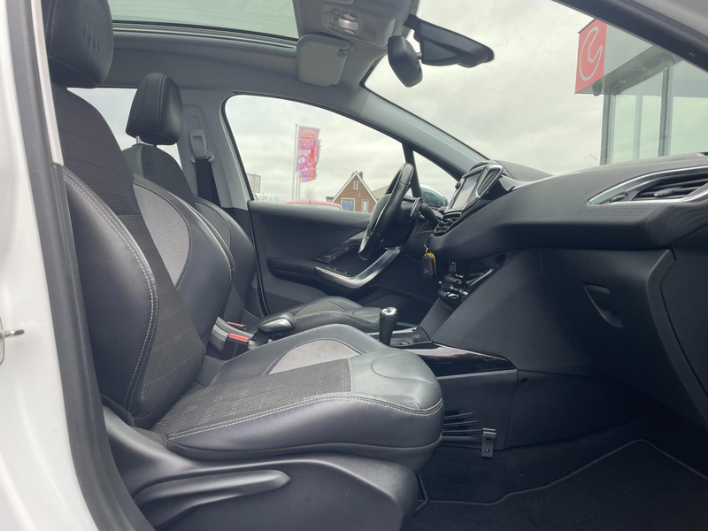 Peugeot 2008 1.2 Allure | Panodak | AUTOMAAT — photo 21