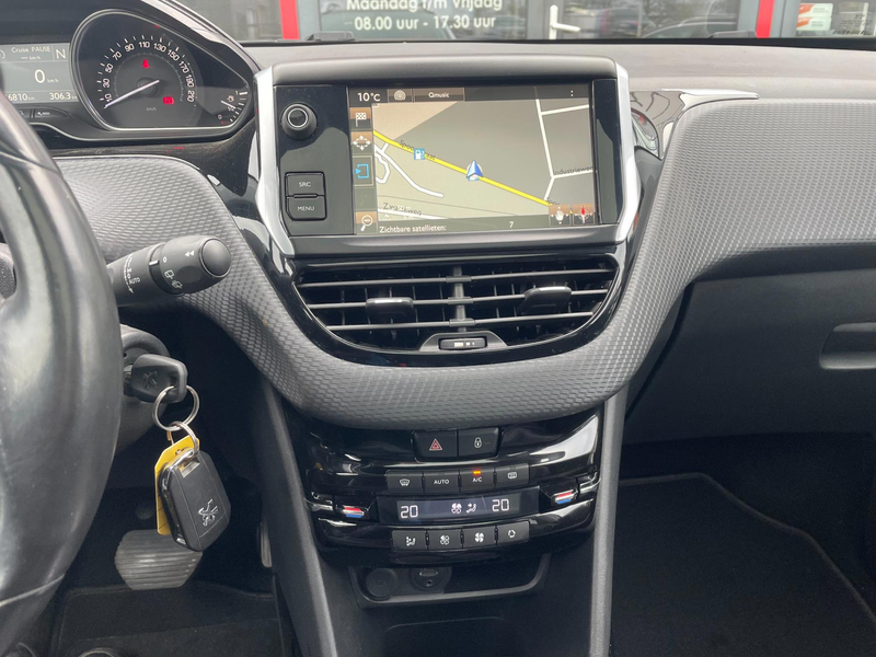 Peugeot 2008 1.2 Allure | Panodak | AUTOMAAT — photo 14