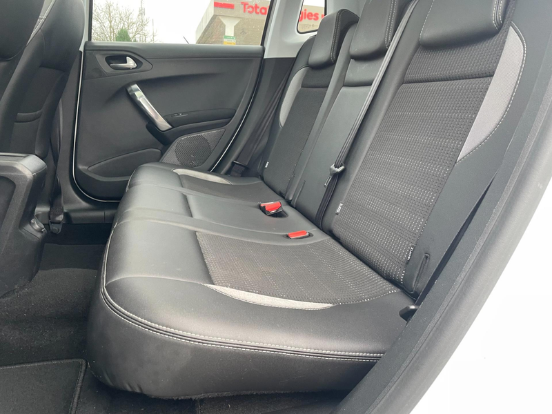 Peugeot 2008 1.2 Allure | Panodak | AUTOMAAT — photo 24