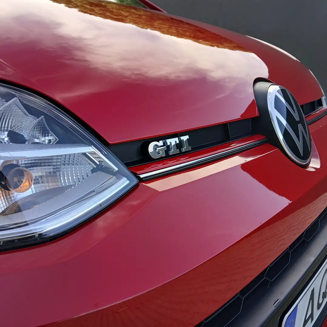 Volkswagen up! GTI - 2