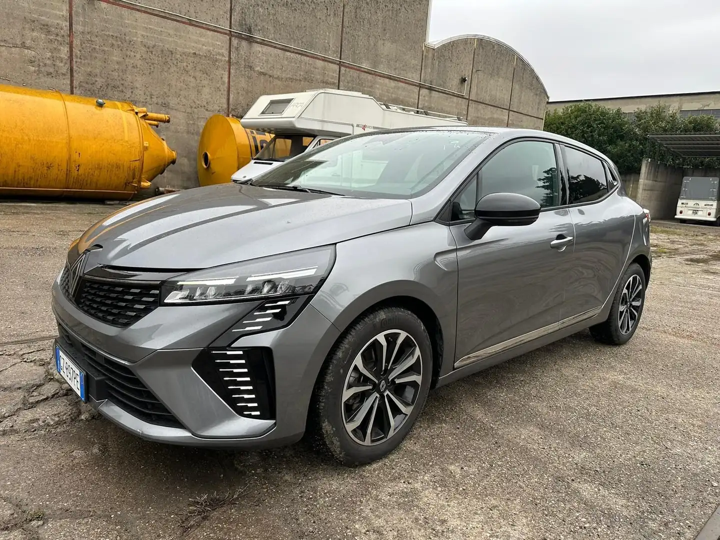 Renault Clio Clio TCe 90 CV 5 porte Techno - 2