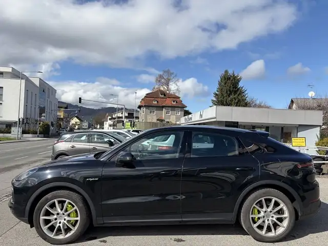 Porsche Cayenne E-Hybrid Ansicht 3