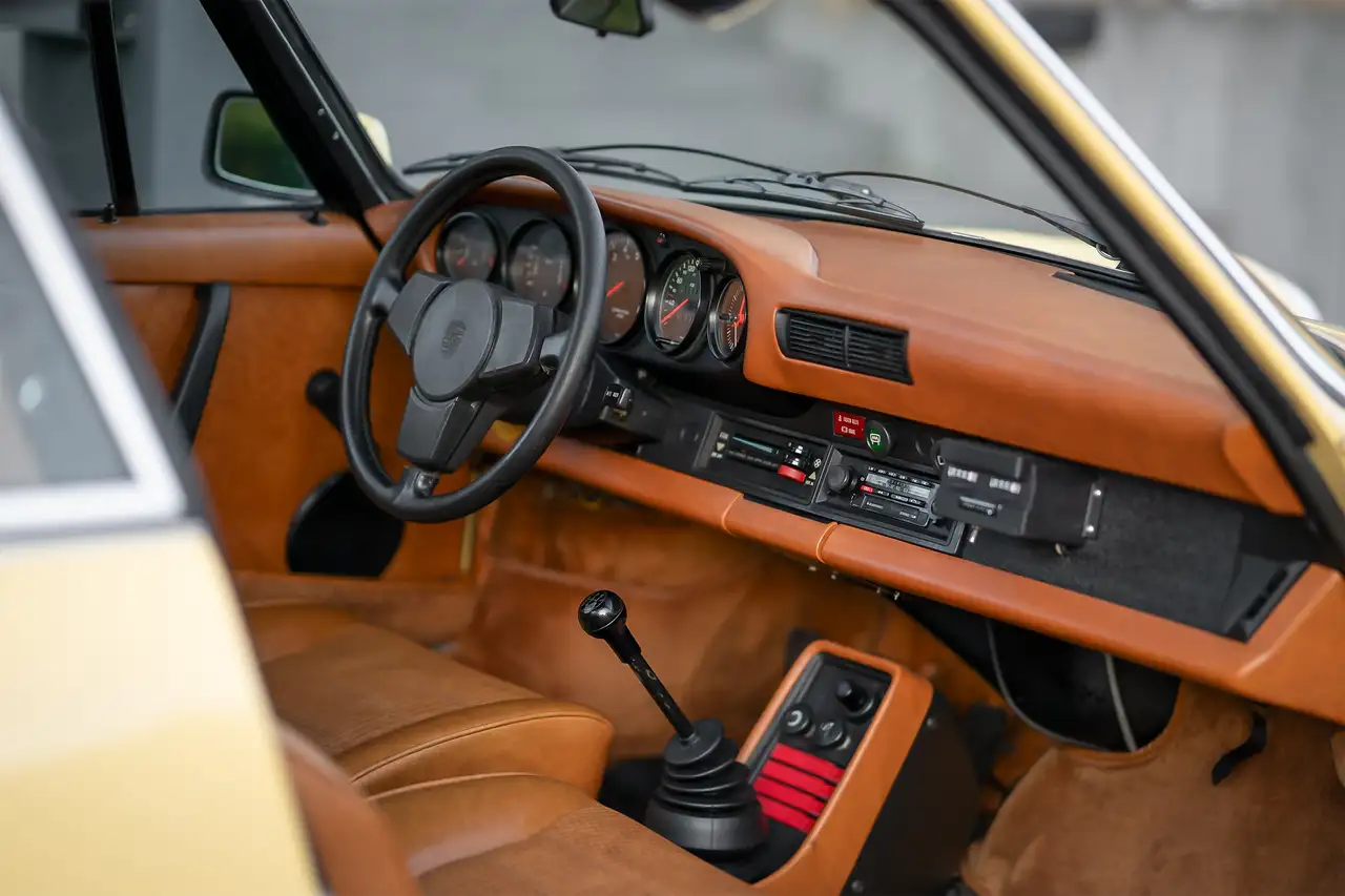 Porsche 911 S 2.7 Urmodell | VOLLRESTAURATION PZ, foto 12