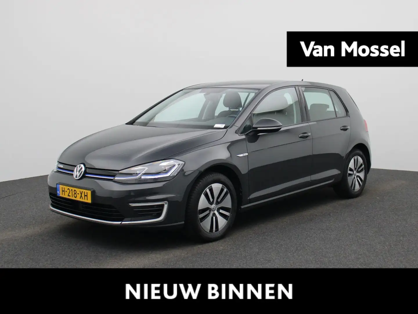 Volkswagen e-Golf E-DITION AUTOMAAT | ADAPTIEVE CRUISE | NAVIGATIE | Grijs - 1