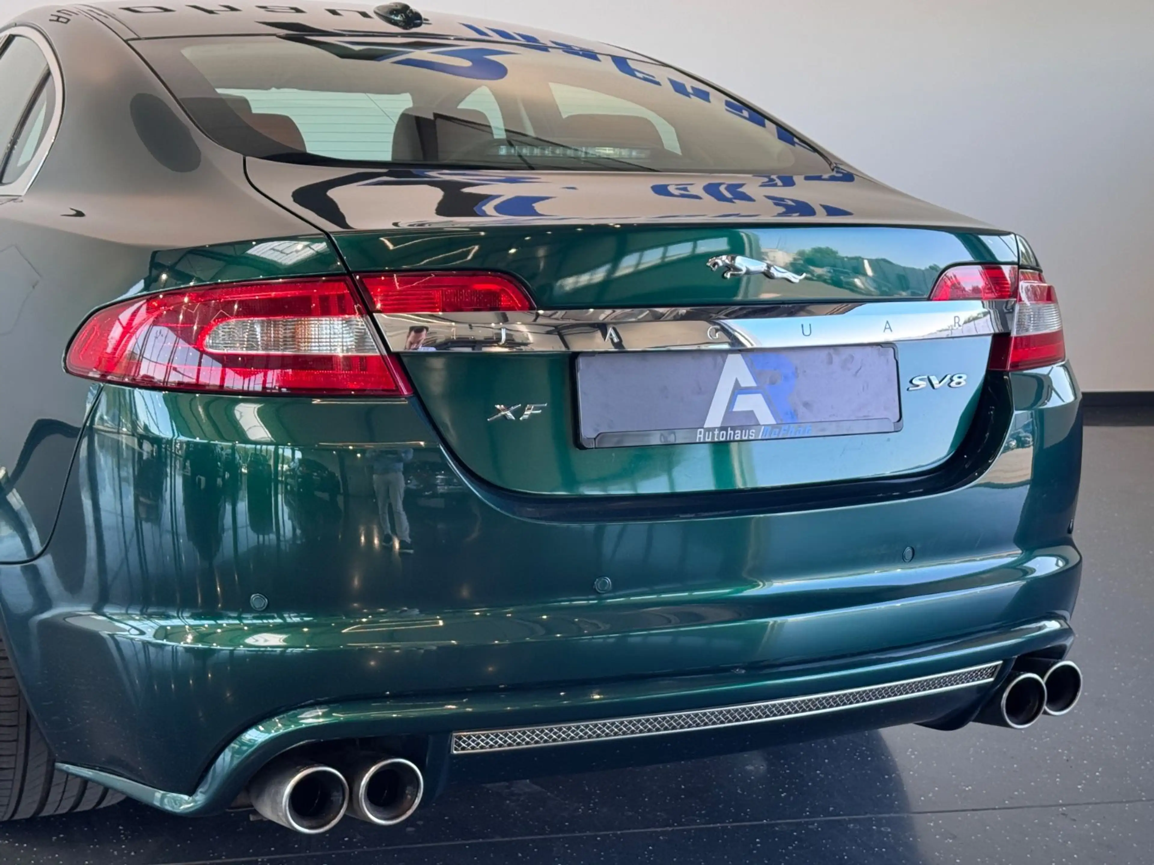 Jaguar XF 4.2 V8 Super*SPORT ABGAS*LEDER*SHZ*TOP ZUSTAN — photo 14