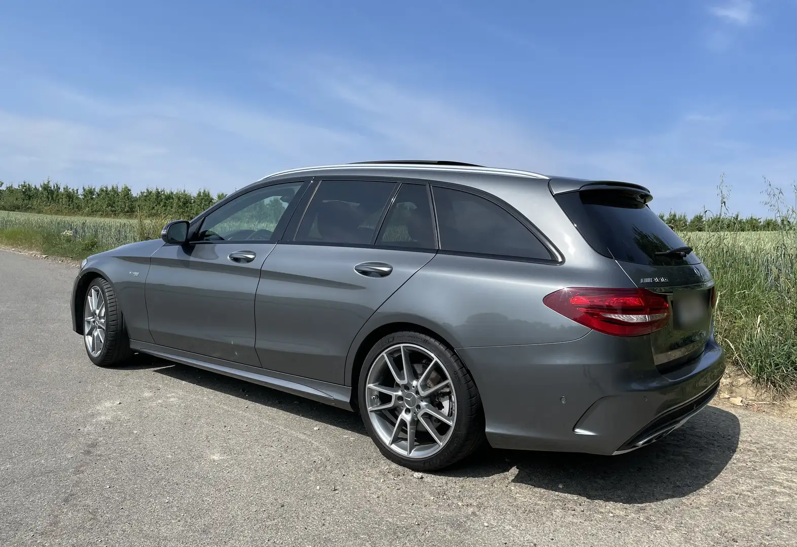 Mercedes-Benz C 43 AMG C 43 AMG 4-Matic Grijs - 1