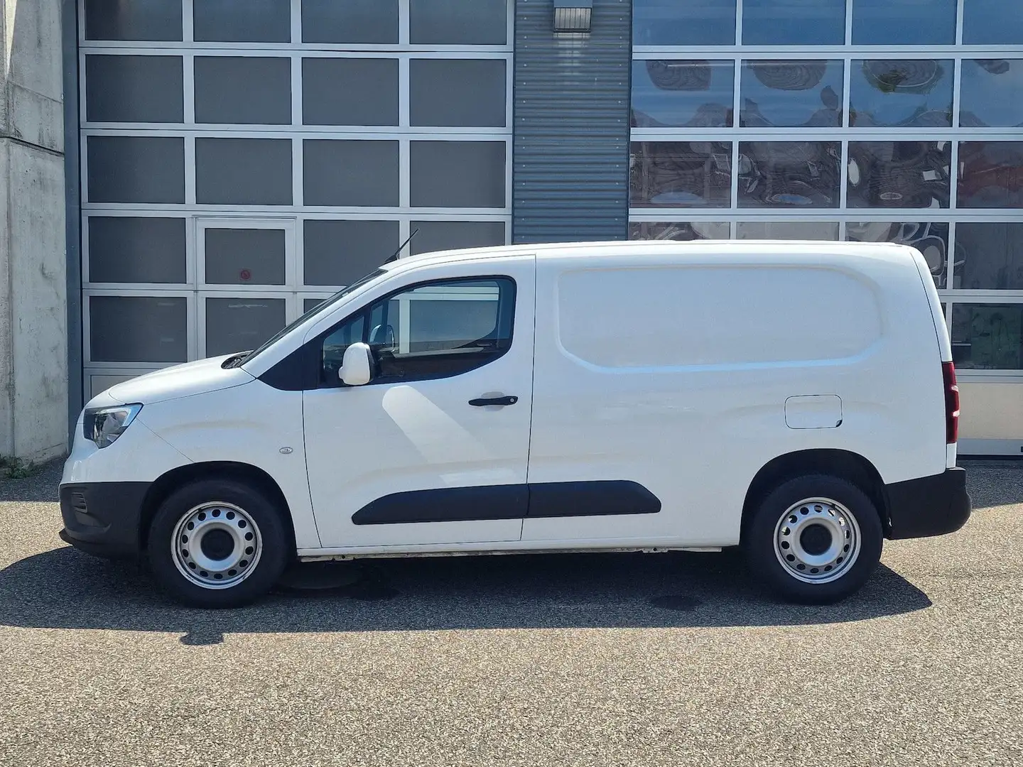 Opel Combo Cargo Edition Klima 3 Sitze erh.Nutzlast Weiß - 2