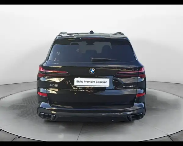 BMW X5 view 7