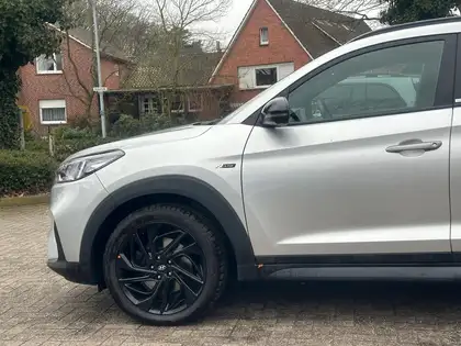 Annonce voiture d'occasion Hyundai TUCSON - CARADIZE