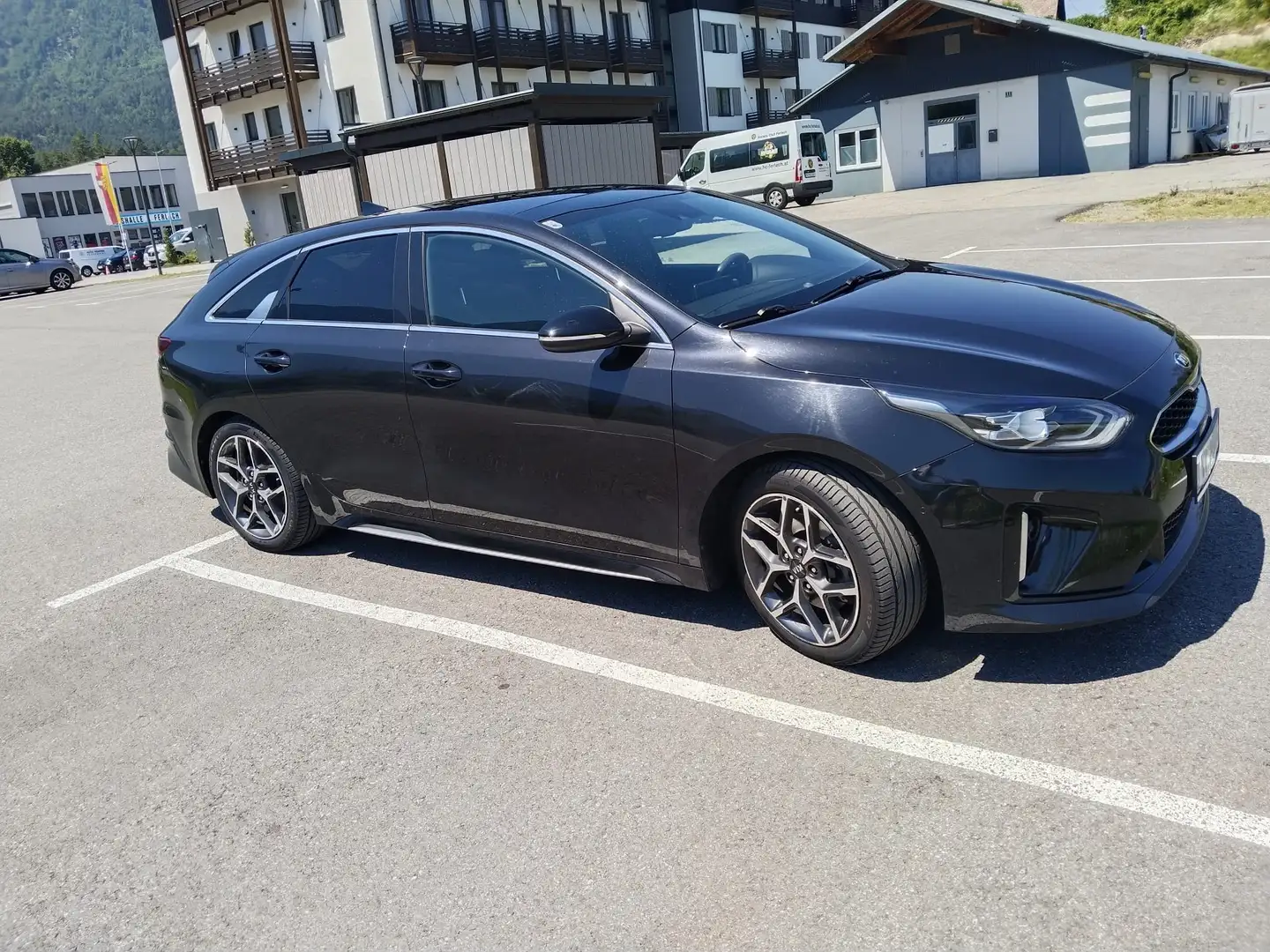 Kia ProCeed / pro_cee'd pro ceed 1,4 TGDI GPF GT-Line GT-Line Schwarz - 2