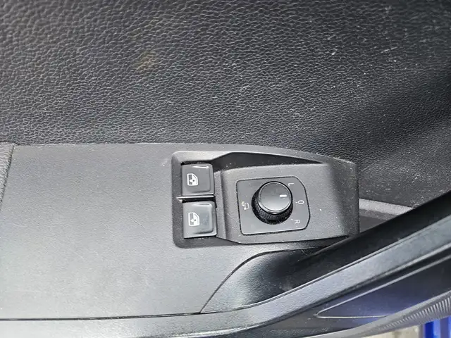Seat Ibiza view 8
