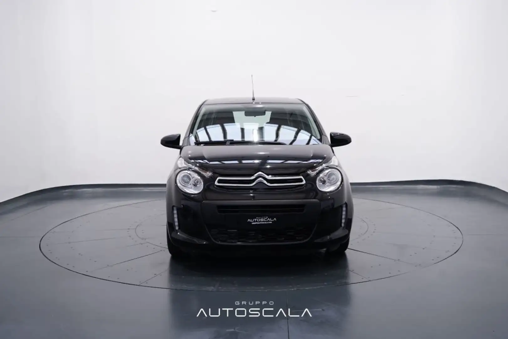 Citroen C1 1.0 VTi 72 5 porte Feel Edition #Touch Negru - 2