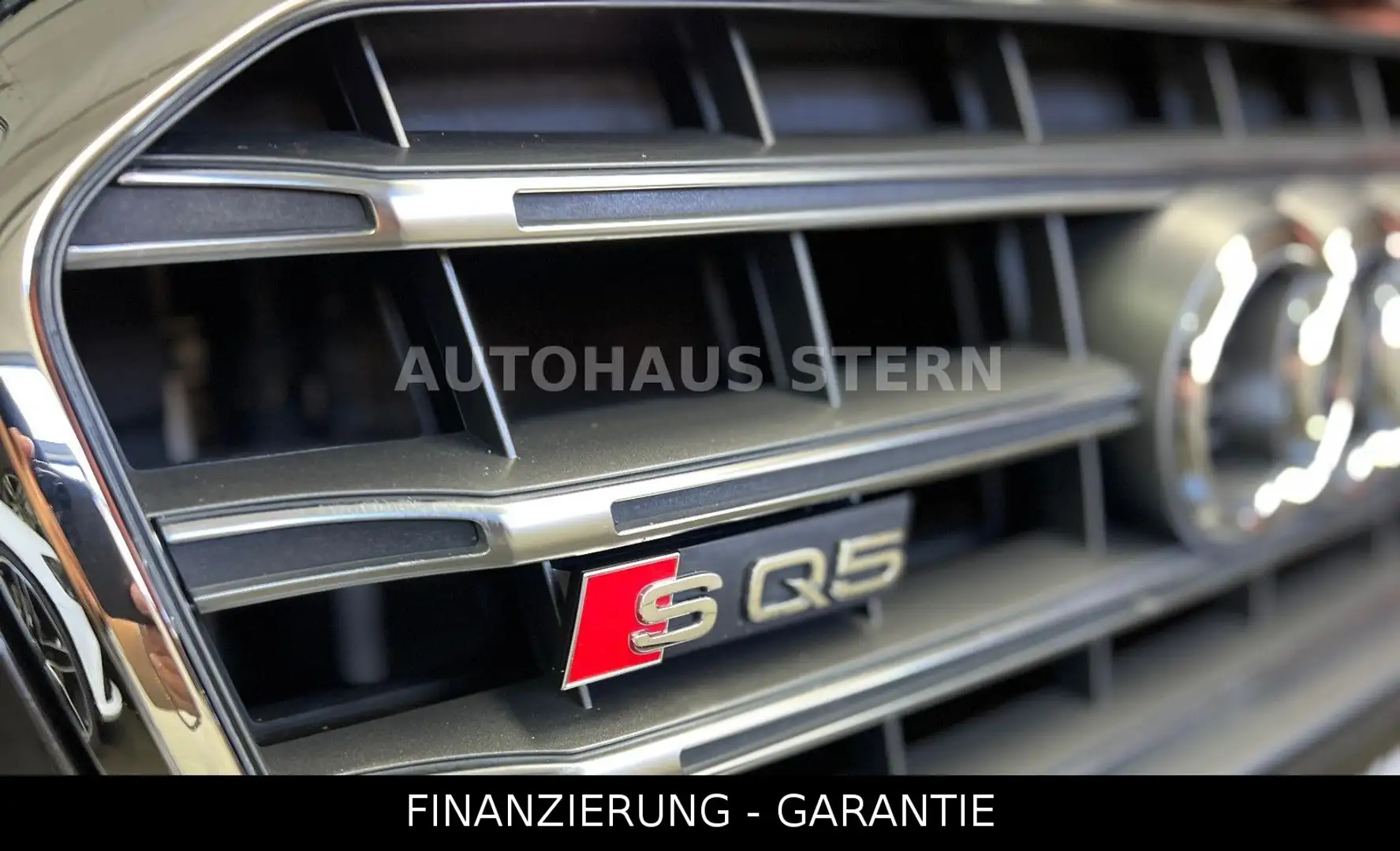Audi SQ5 3.0 TDI quattro AHK 8xReifen Kamera Tempomat Szürke - 2