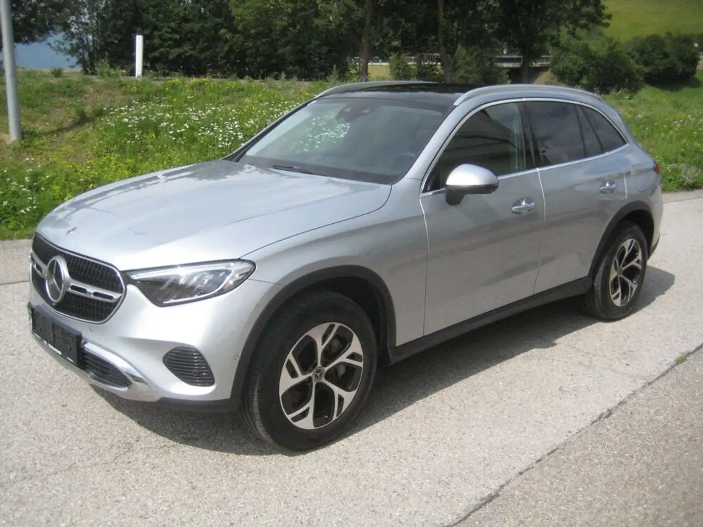 Mercedes-Benz GLC 300 de 4Matic Avangate, LED Silber - 1