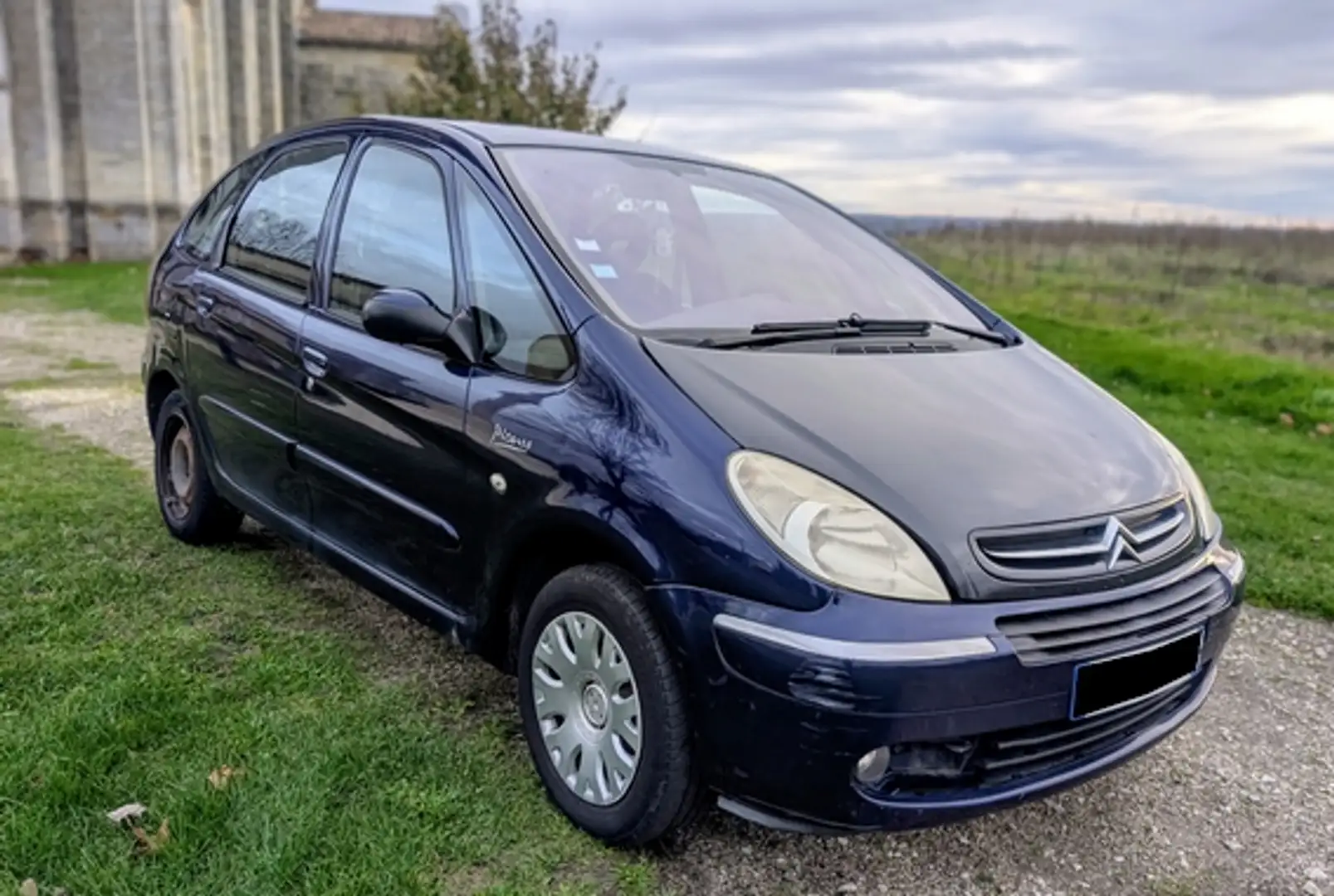 Citroen Xsara Picasso Xsara Picasso 2.0 HDi 90 Pack Luxe Modrá - 1