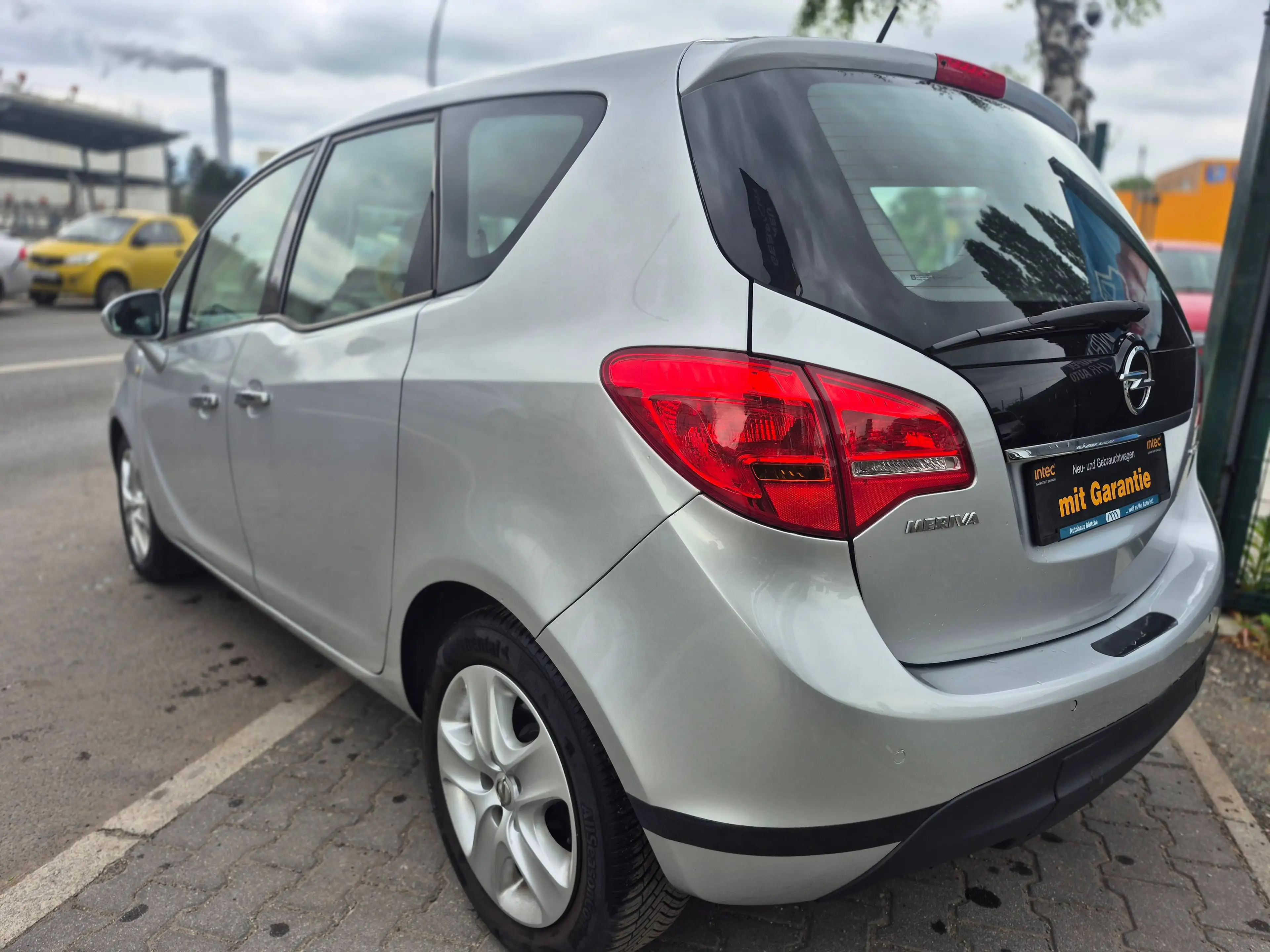 Opel Meriva Innovation 1 Hand Serviceheft 12 M.Garantie Fahrradträger — photo 5