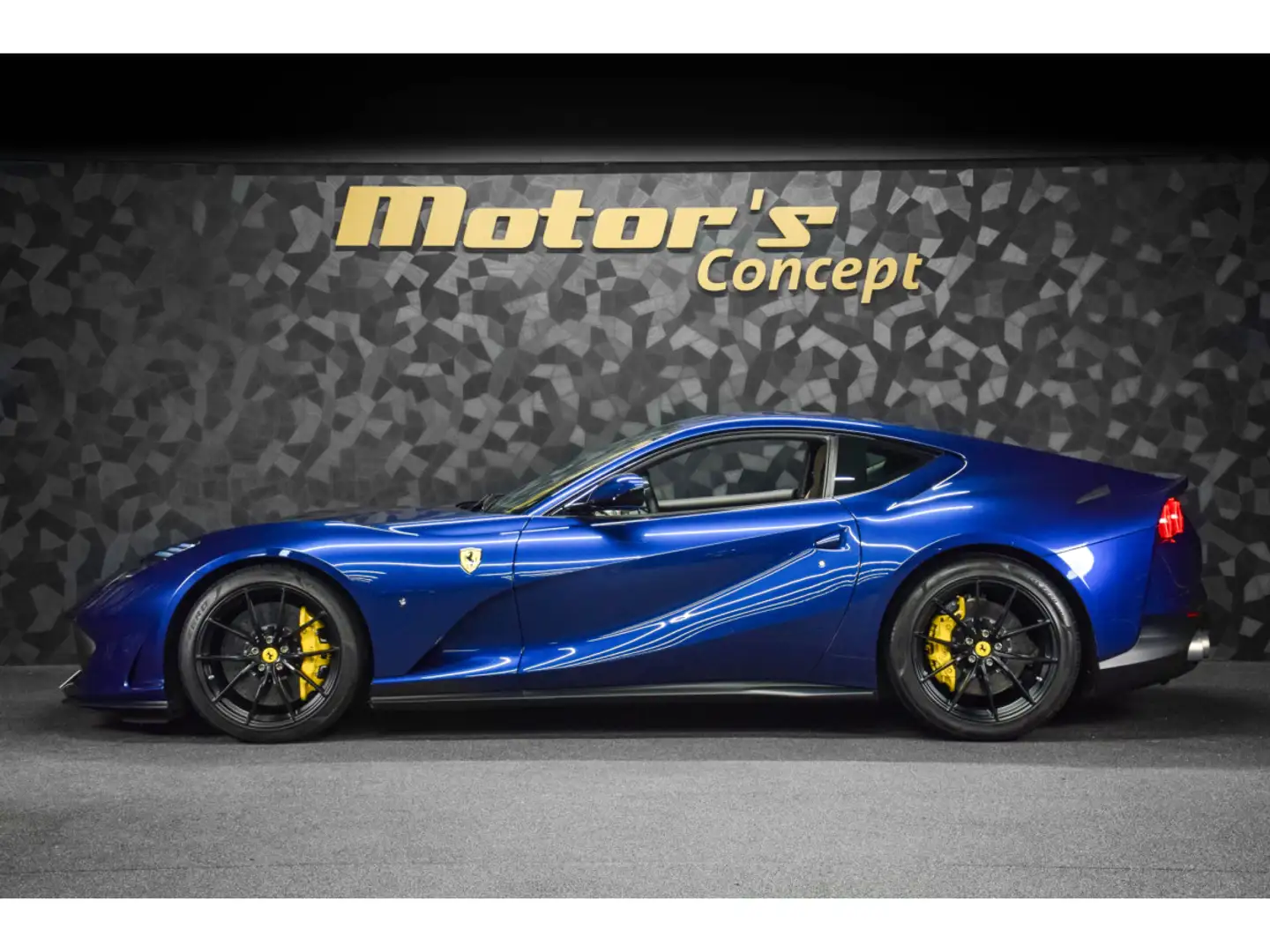Ferrari 812 Superfast 6.5 V12 - BLEU TOUR DE FRANCE Blu/Azzurro - 2