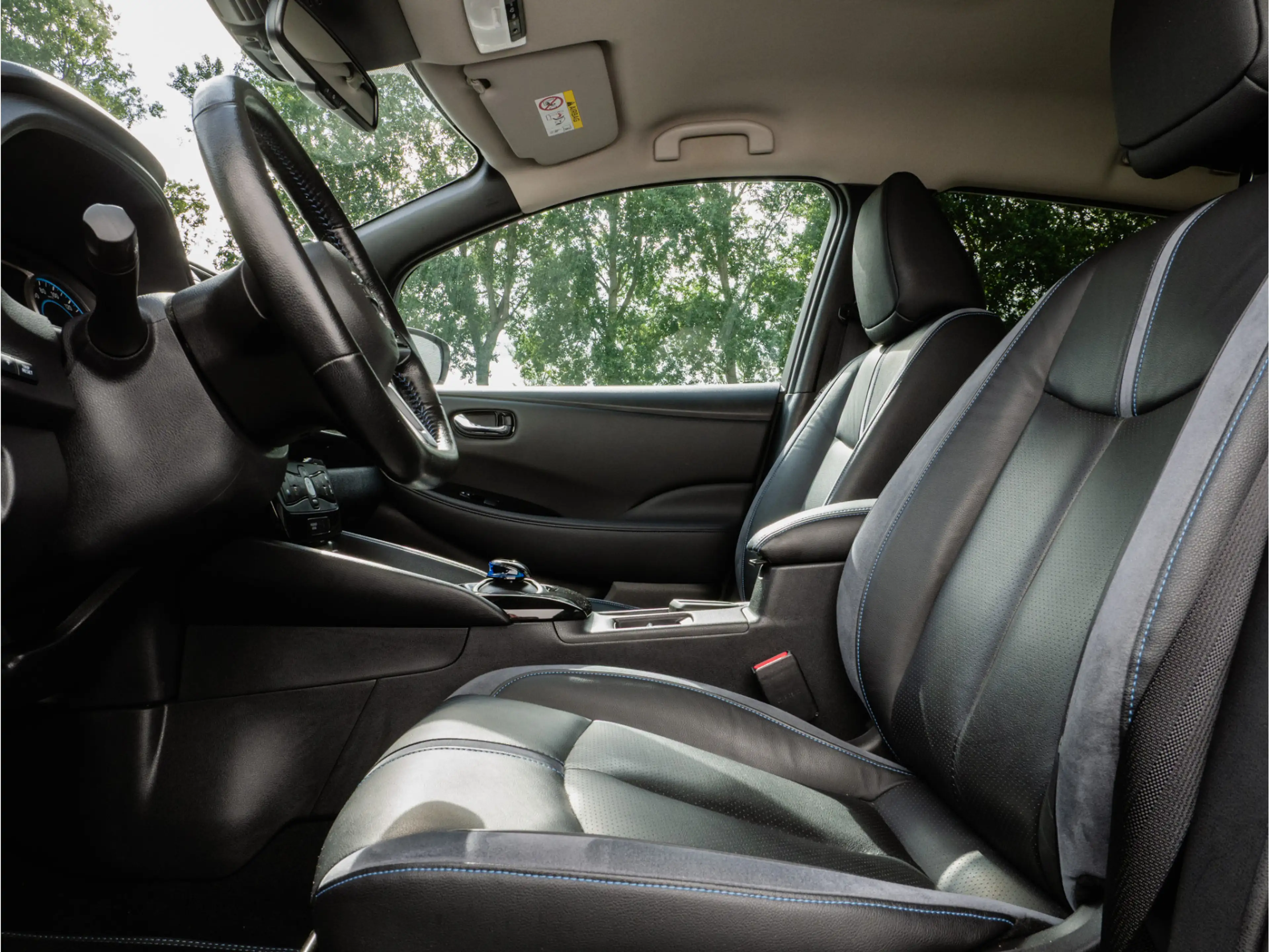 Nissan Leaf 3.Zero Limited Edition 62 kWh SOH 93% Lederen int. — photo 13