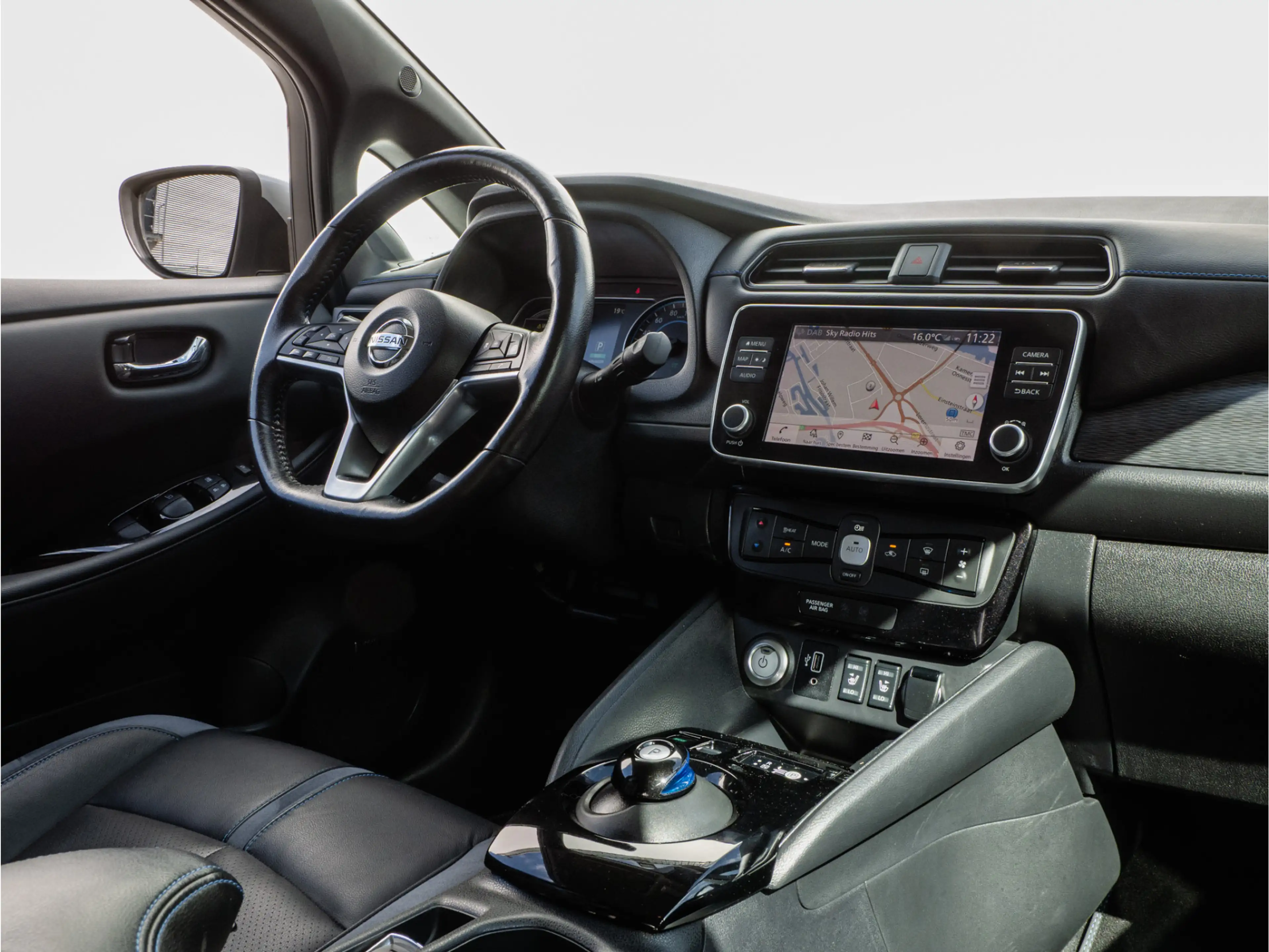 Nissan Leaf 3.Zero Limited Edition 62 kWh SOH 93% Lederen int. — photo 3