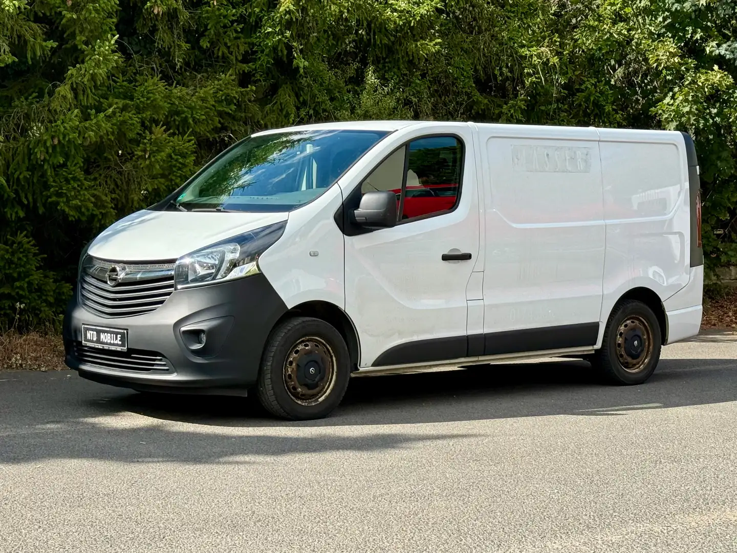 Opel Vivaro Kasten L1H1 2,7t +1.HAND+KLIMA+TÜV+ZV+BLUETOOTH Weiß - 1