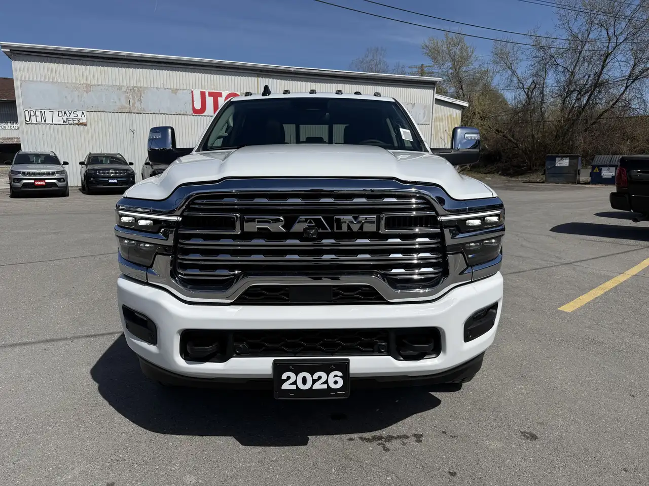RAM 2500 снимка RAM 2500