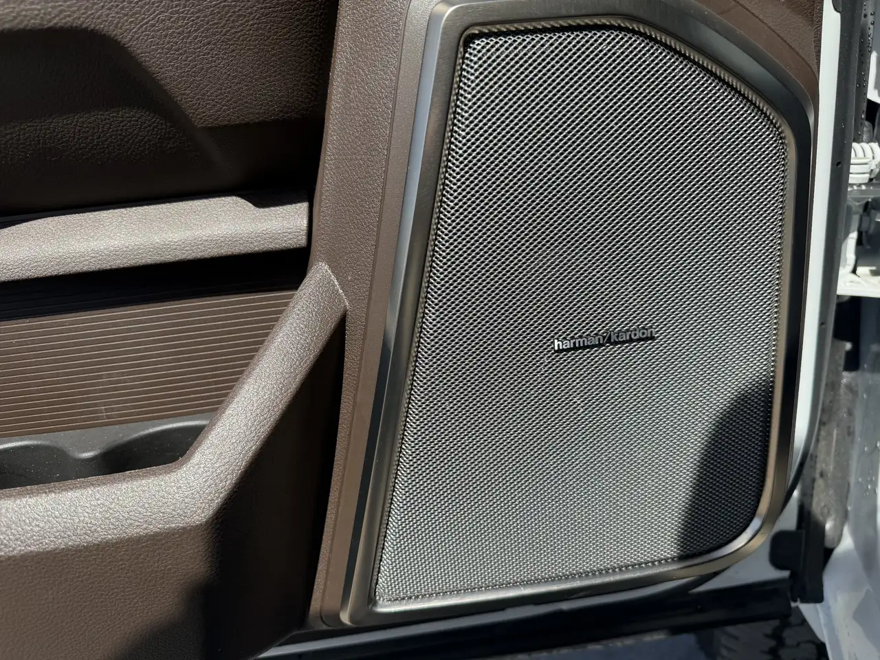 RAM 2500 снимка RAM 2500