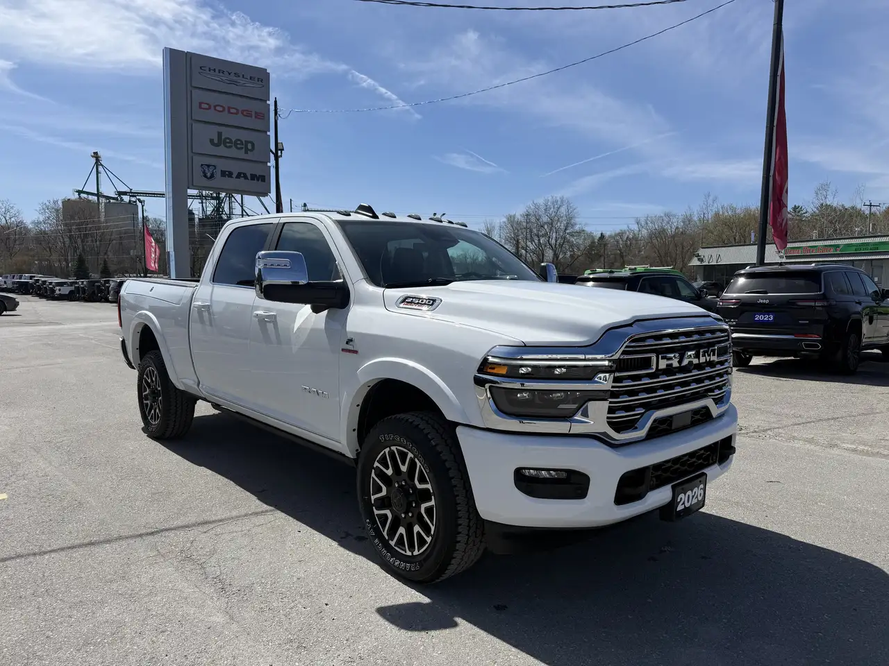 RAM 2500 снимка RAM 2500