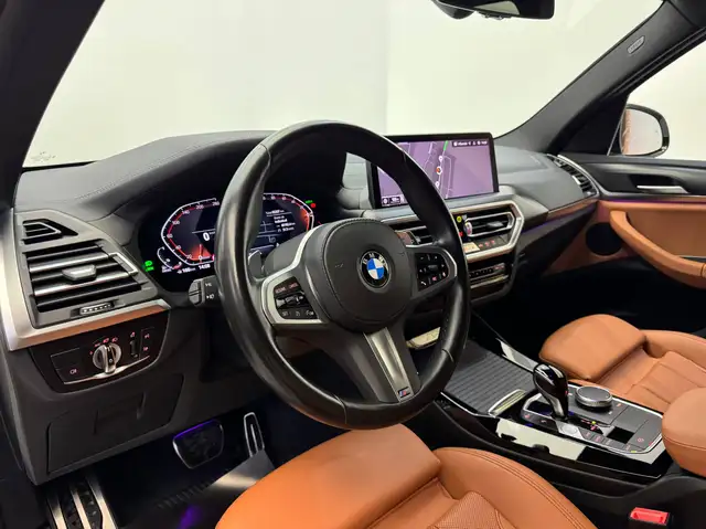 BMW X3 view 13